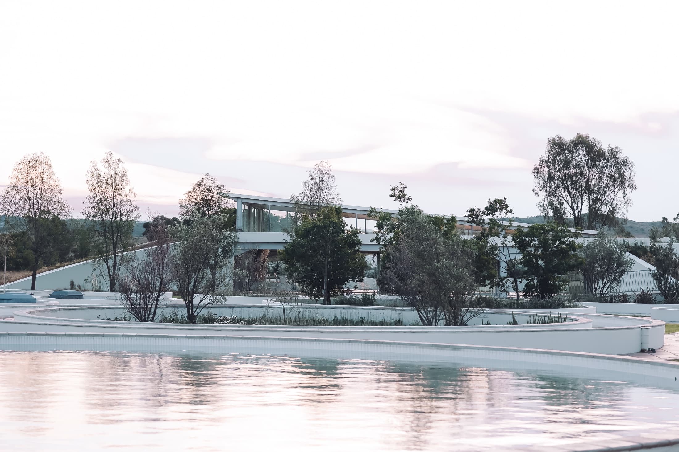 Golden hour, a wedding day at STAY